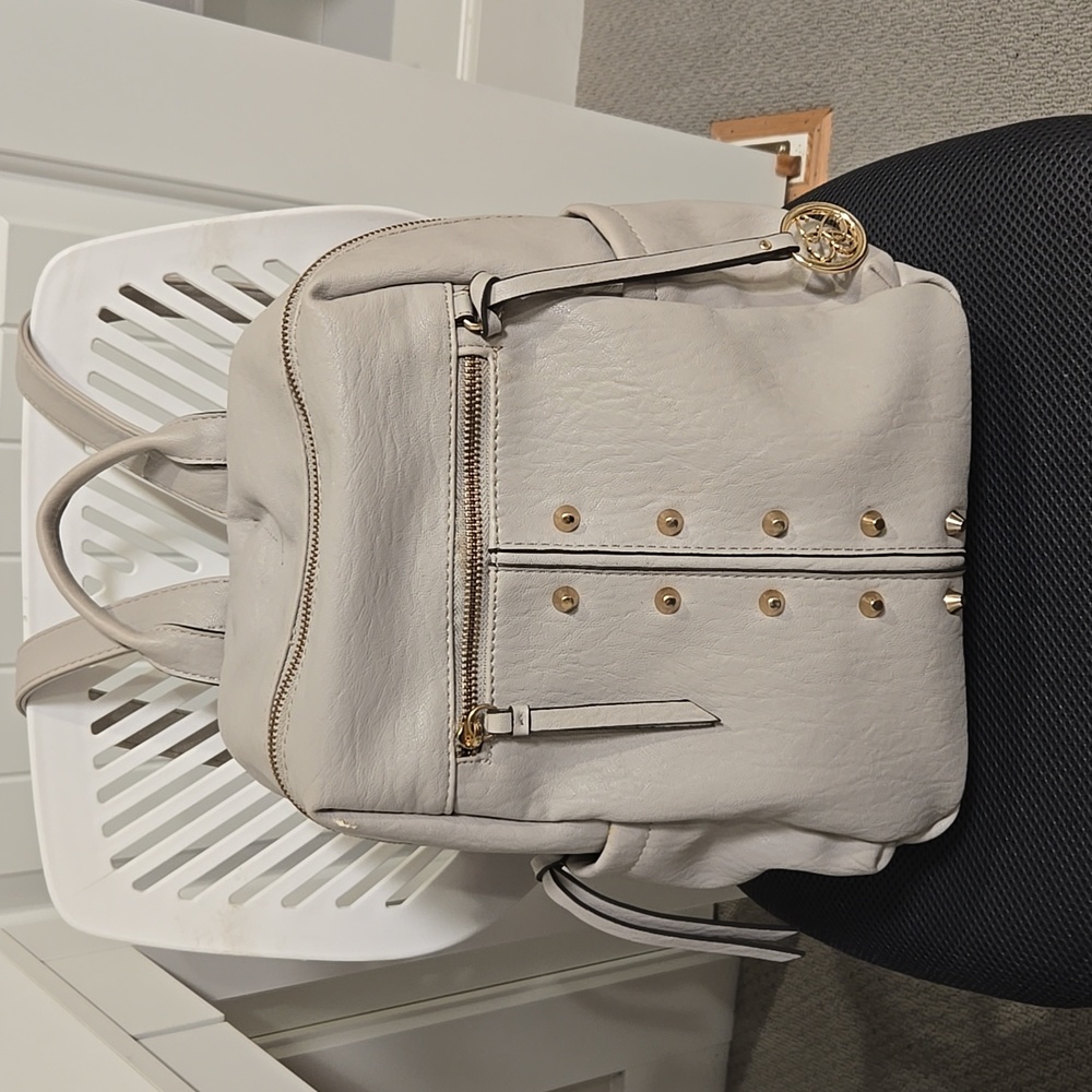 Jessica Simpson, OS, Used, Gray Faux Leather Backpack With Gold Details